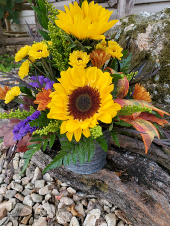 Sunny delight Fresh arrangement 