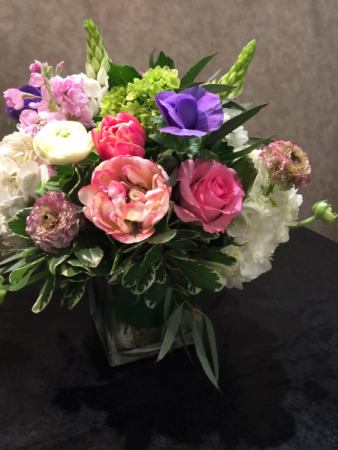 Sunny Meadow Garden square vase arrangement