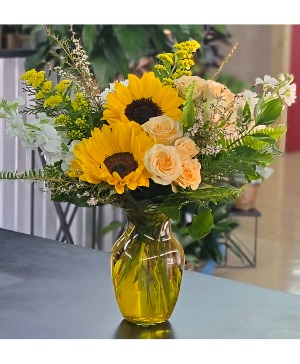 Sunny Serenity Fresh Floral Vase