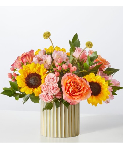 Sun's Out Bouquet CDJ