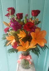 SUNSET KISS FLOWER ARRANGEMENT