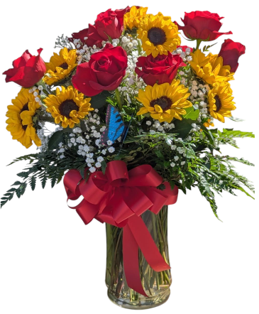 Sunset Romance  in Sun City Center, FL | SUN CITY CENTER FLOWERS AND GIFTS