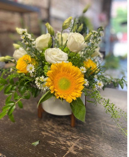 Sunshiney Day Mod Vase