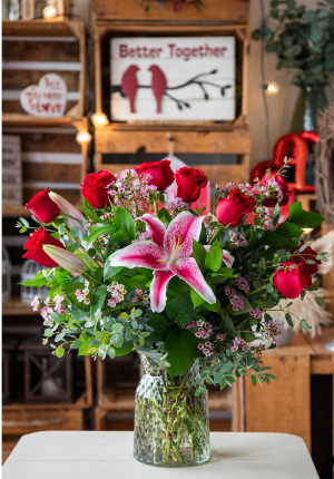 Supernova  Fresh flower bouquet
