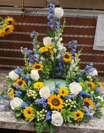 Surrounded In Comfort Urn Riser