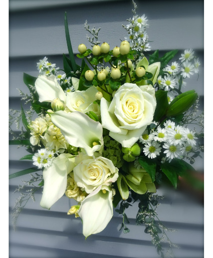 Sweet Charm Bridal Bouquet simplicity