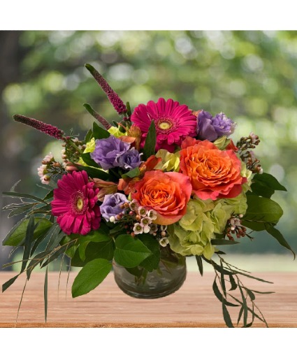 Sweet Citrus Kisses Vase Arrangement 