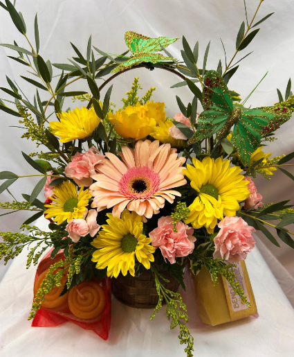 Sweet Day Special Basket Arrangement