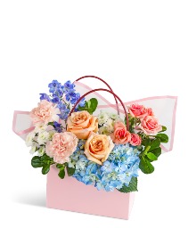 Sweet Juliette Tote Flower Arrangement