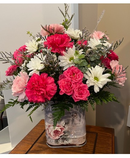 Sweet Mother Arrangement in a Tin