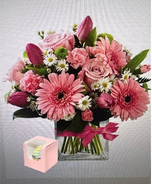sold out mixed vase arrangement