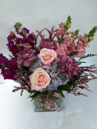 Sweet Surprize Cube vase