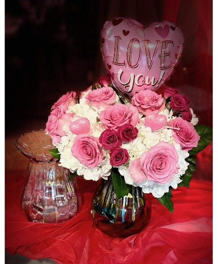 Sweet Surrender Vase Arrangement 