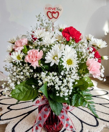 Sweet Unique Fresh Arrangement in New Castle, IN | WEILAND'S FLOWERS