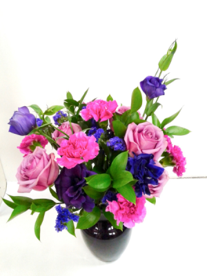 Sweet Violet Fresh Arrangement 