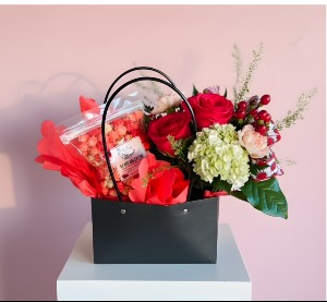 Sweetest Treat  Floral & Gourmet Popcorn Bundle