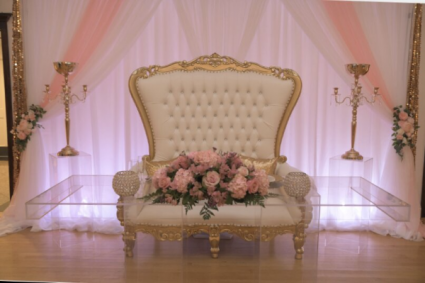 Sweetheart and Head Table Flowers Wedding Flowers