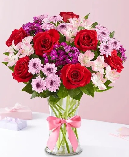 Sweetheart Romance™ Bouquet 