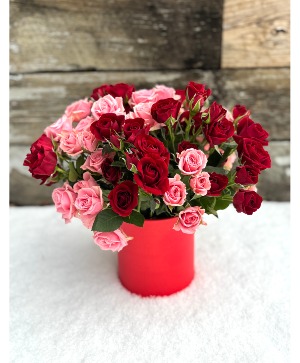 Sweetheart roses arrangement  