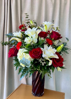 SWIRLING SPLENDOR FLOWER ARRANGEMENT