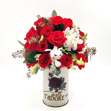 T' Adore Love Arrangement