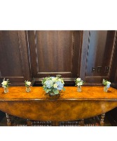 TABLE ARRANGEMENT Flower Arrangement