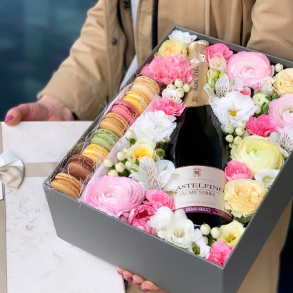 Bubbly & Macron Floral Gift Box  Next Day Delivery 