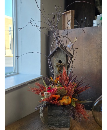 Tall bird fall bird house 