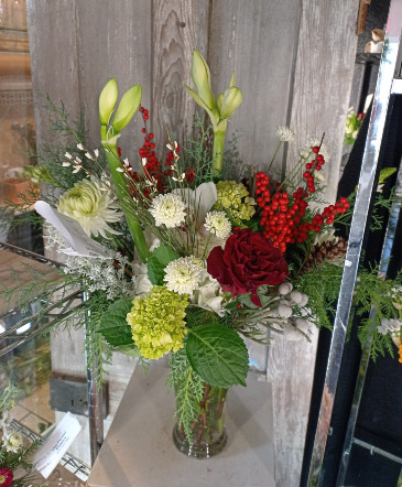 Tall Christmas Arrangement Designer's Choice in Glastonbury, CT | THE FLOWER DISTRICT