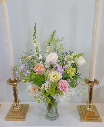 Tall Pastel Glass Vase  Arrangement in Glastonbury, CT | THE FLOWER DISTRICT
