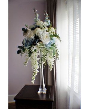 Tall Wedding Arrrangement 