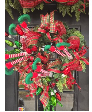 Tangled up Elves Wreath