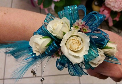 Teal Fantasy Wristlet 