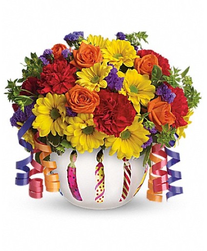 Teleflora's Brilliant Birthday Blooms Fresh Arrangement in a Teleflora Keepsake