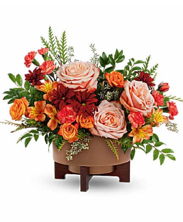 Teleflora's Copper Celebration Centerpiece Floral Arrangement in Denison, TX | JUDY'S FLOWER SHOPPE
