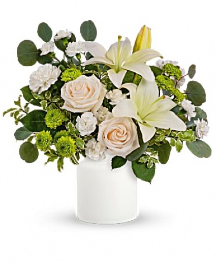 Teleflora's Eternally Elegant Bouquet 