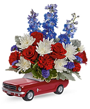 Teleflora's Ford Mustang Blossom Bouquet Fresh Arrangement with a Teleflora Keepsake in Auburndale, FL | The House of Flowers
