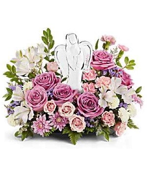 Teleflora's In Heaven's Arms Fresh Arrangement with a Teleflora Keepsake
