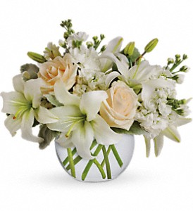  Teleflora's Isle Of White Fresh Flowers 