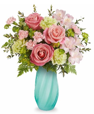 Teleflora's Meadow Mist Bouquet 