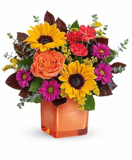 Teleflora's Midnight Harvest Bouquet 