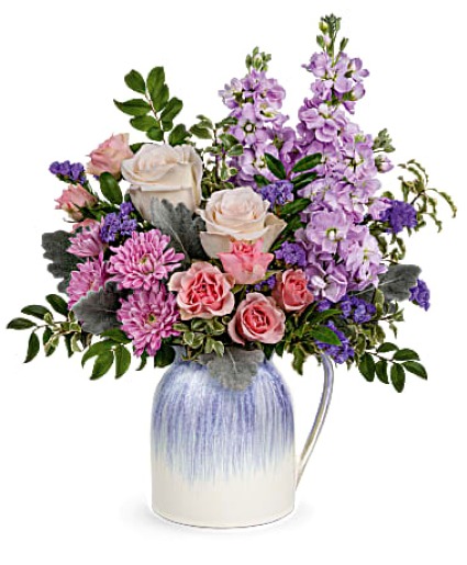 Teleflora's Pour on the Pretty Bouquet bouquet