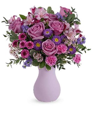 Teleflora's Prettiest Purple Bouquet 