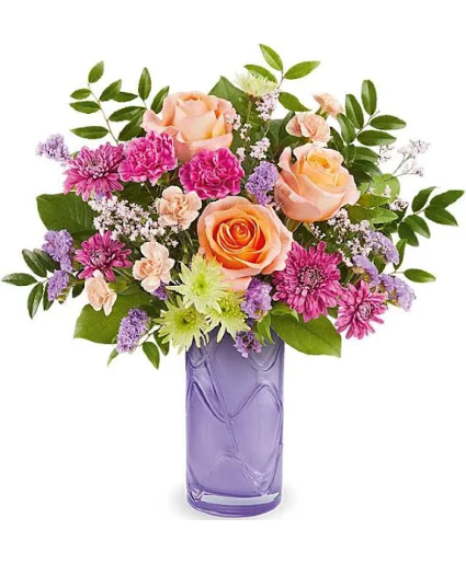 Teleflora's Pretty Daydream Bouquet 
