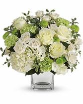 TELEFLORA'S SHINING ON BOUQUET 