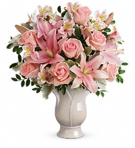 Teleflora's Soft and Tender Bouquet Fresh Arrangement with a Teleflora Keepsake