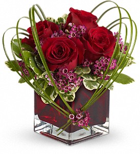 Teleflora's Sweet Thoughts Bouquet Cube Arrangement-fresh