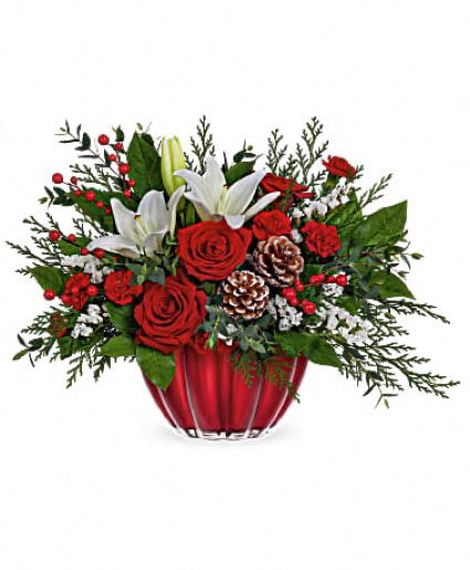 Teleflora's Vibrant Christmas Centerpiece 
