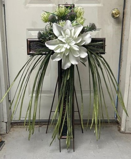 The Cross Standing Spray 