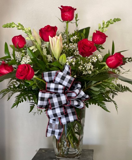The Deluxe Big and Romantic 